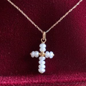 NWOT 14KY Fresh Water Pearl Baby Cross
